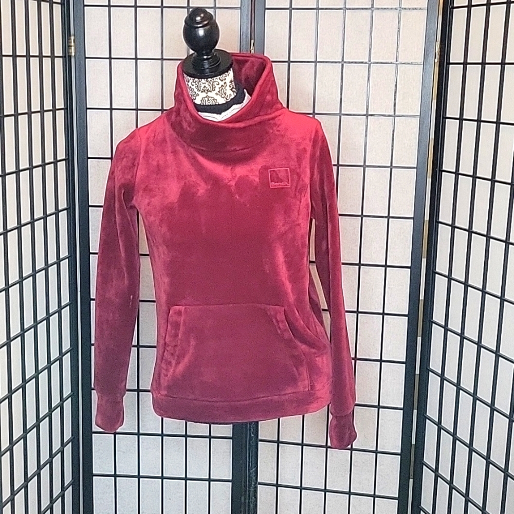 Women's Bench Velour pullover